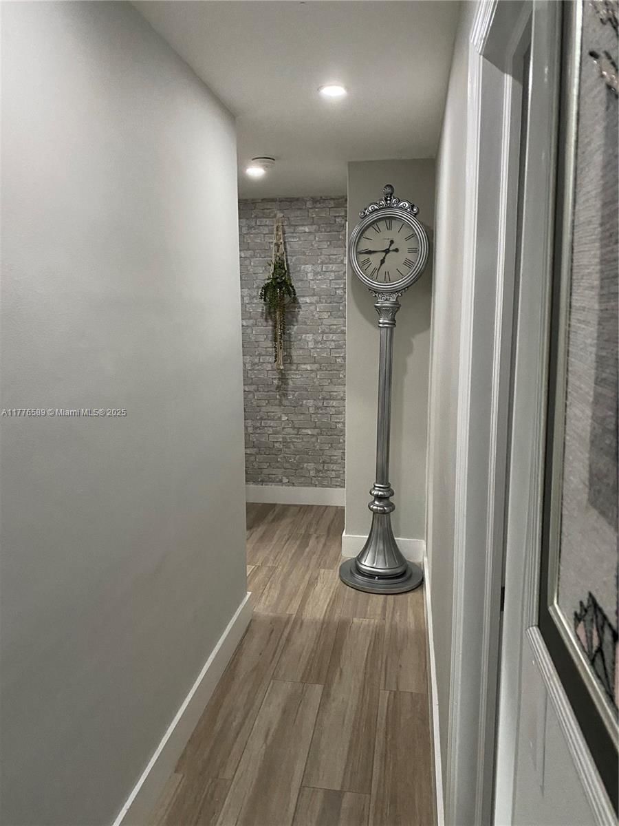 Real estate property located at 428 Crescent Dr, Broward, Hollywood Hills, Hollywood, FL