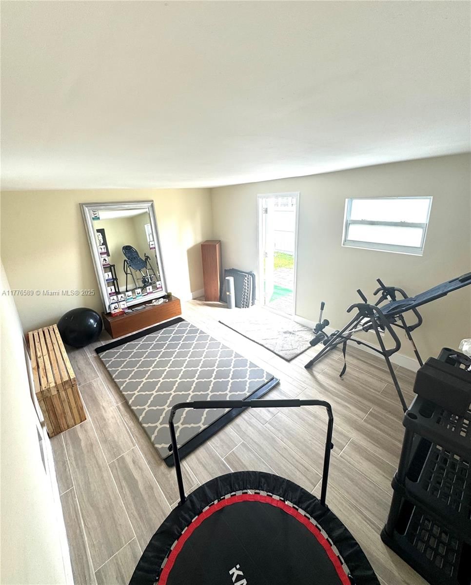 Real estate property located at 428 Crescent Dr, Broward, Hollywood Hills, Hollywood, FL