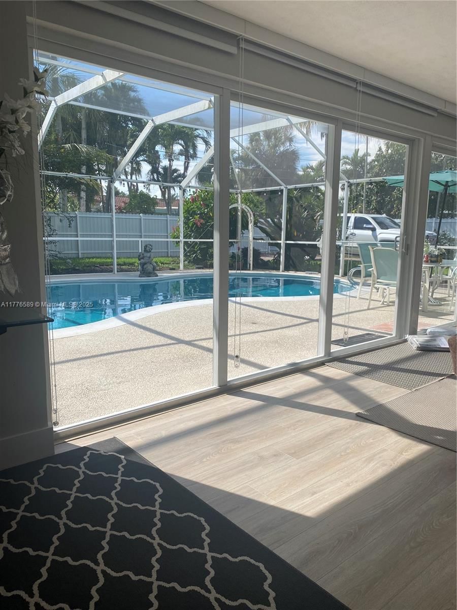 Real estate property located at 428 Crescent Dr, Broward, Hollywood Hills, Hollywood, FL