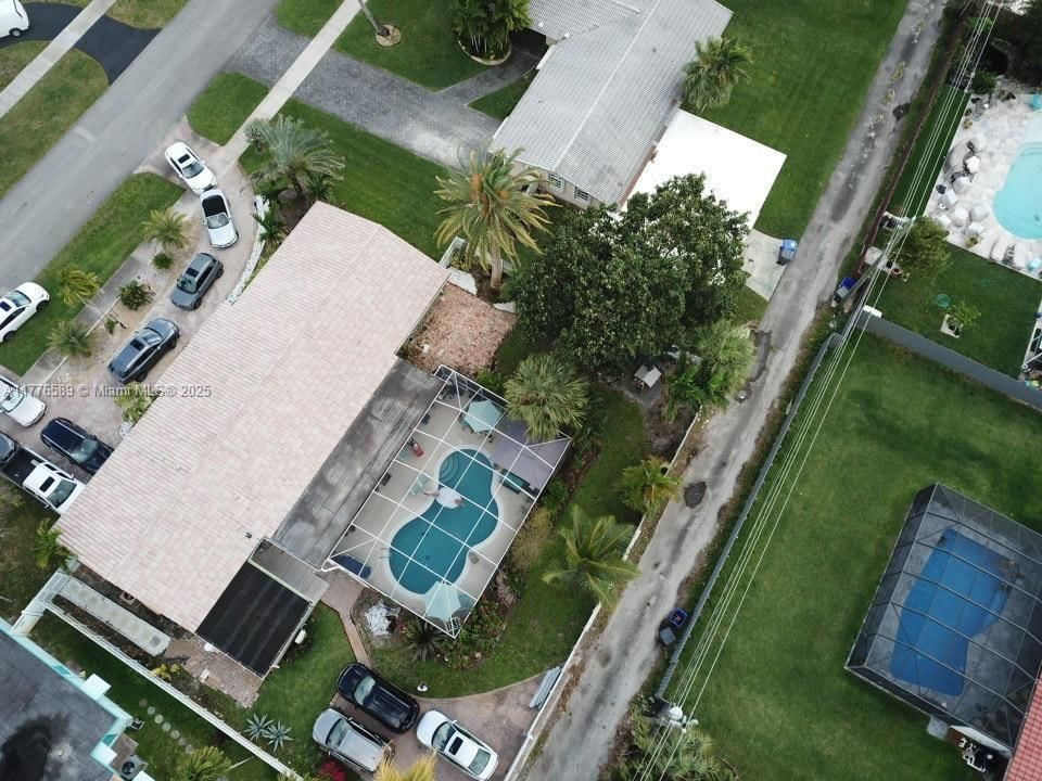 Real estate property located at 428 Crescent Dr, Broward, Hollywood Hills, Hollywood, FL