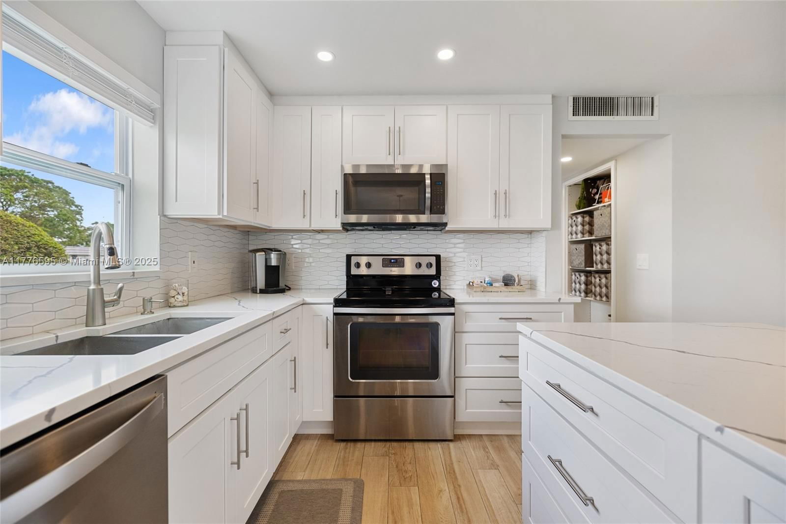 Real estate property located at 72 Monaco B #72, Palm Beach, Kings Point Monaco Condos, Delray Beach, FL