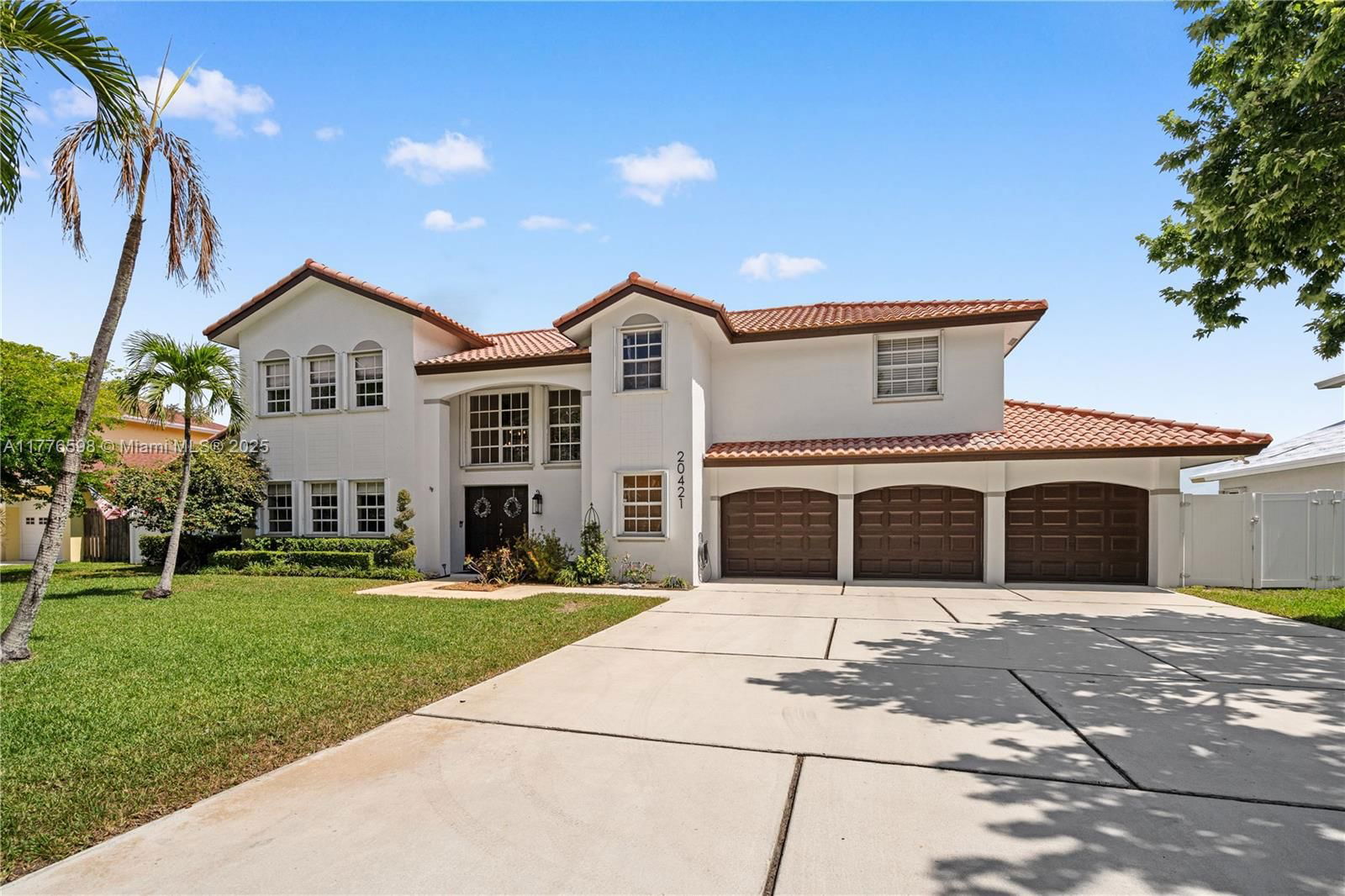 Real estate property located at 20421 4th St, Broward, Pasadena Estates, Pembroke Pines, FL