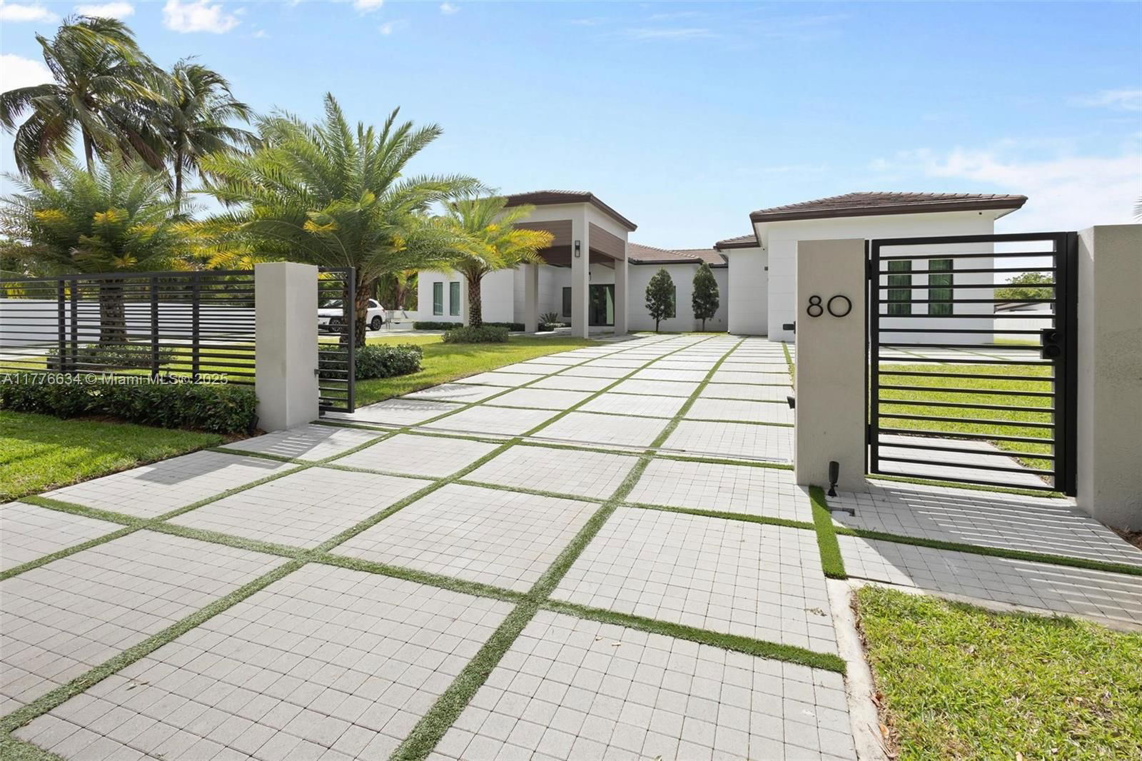 Real estate property located at 80 129th Ave, Miami-dade, Sweetwater Ests Sub, Miami, FL