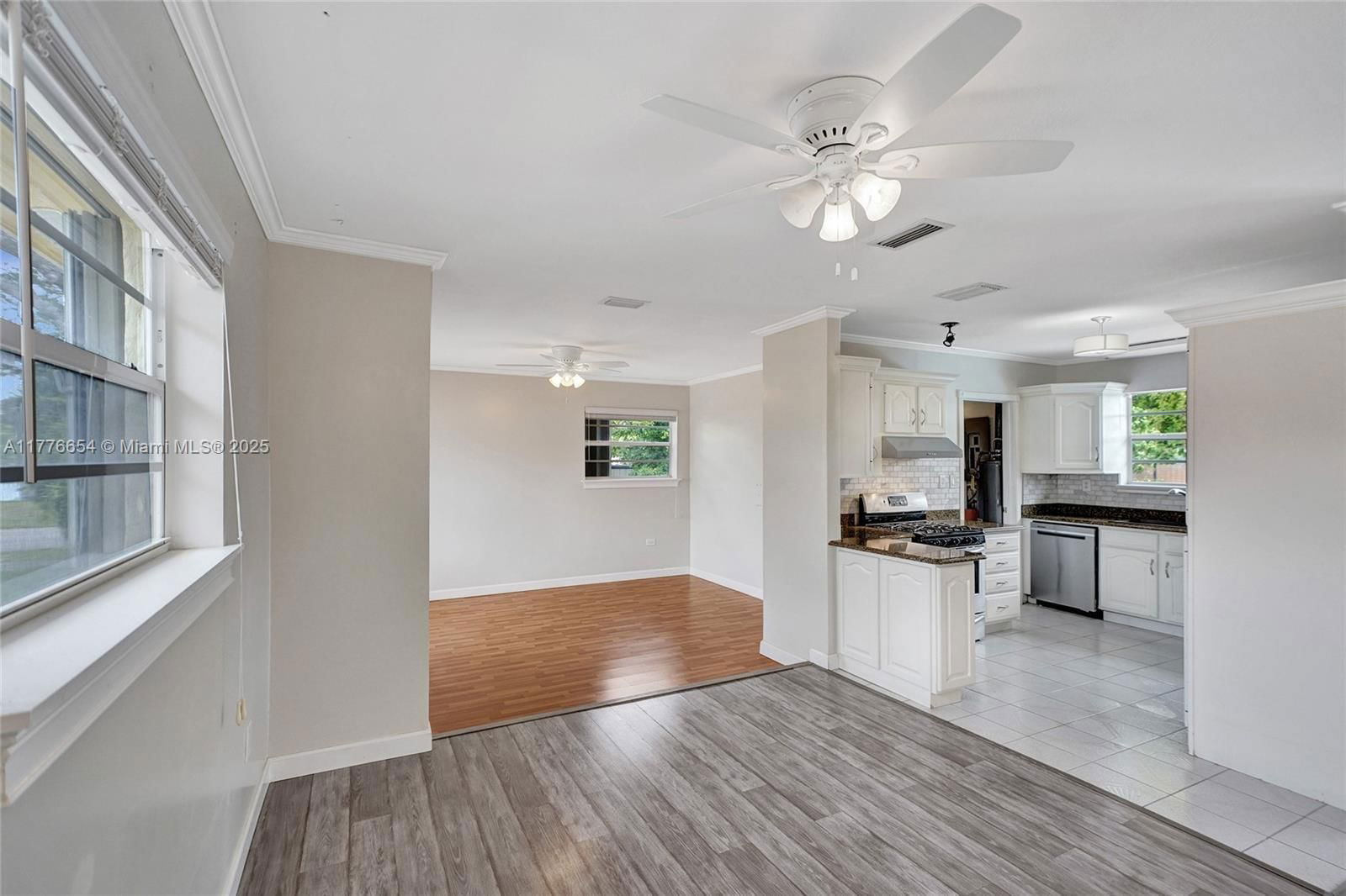 Real estate property located at 16395 279th St, Miami-dade, Universal Estates South, Homestead, FL