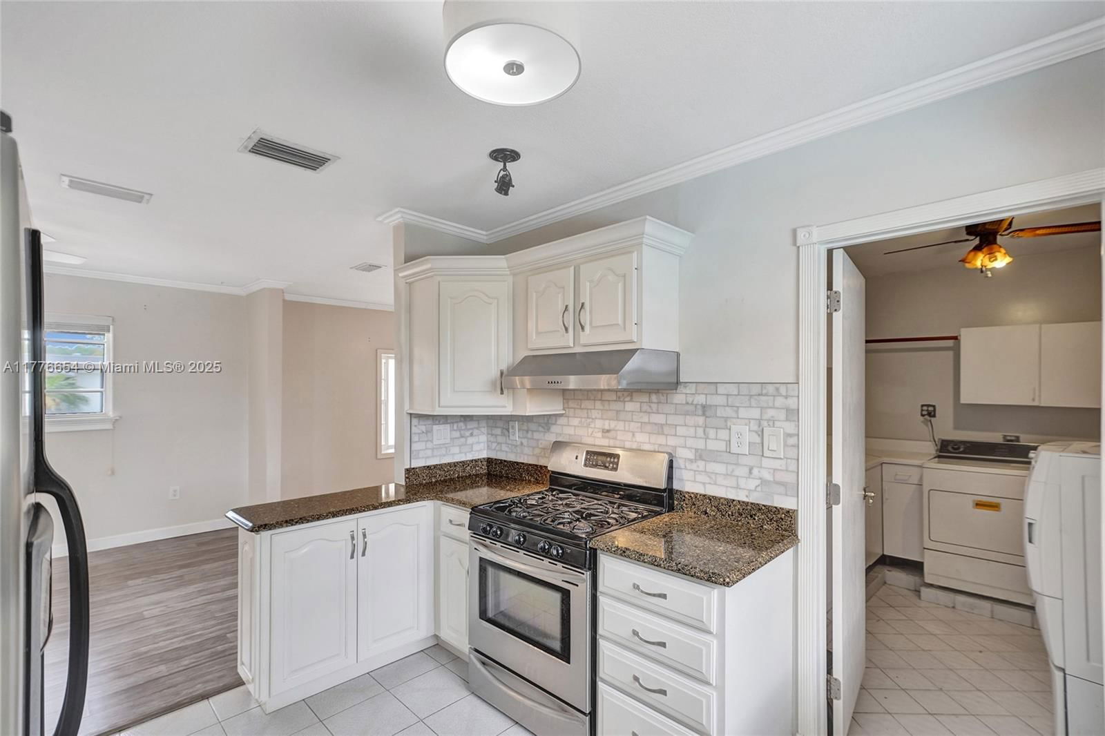 Real estate property located at 16395 279th St, Miami-dade, Universal Estates South, Homestead, FL