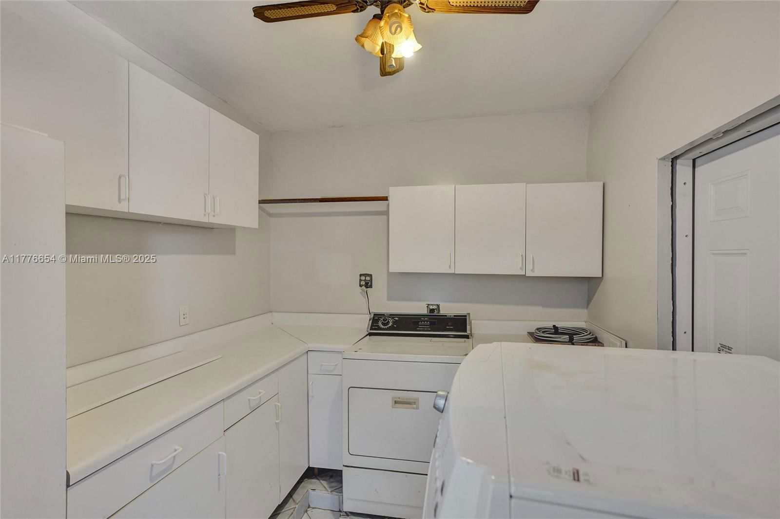 Real estate property located at 16395 279th St, Miami-dade, Universal Estates South, Homestead, FL