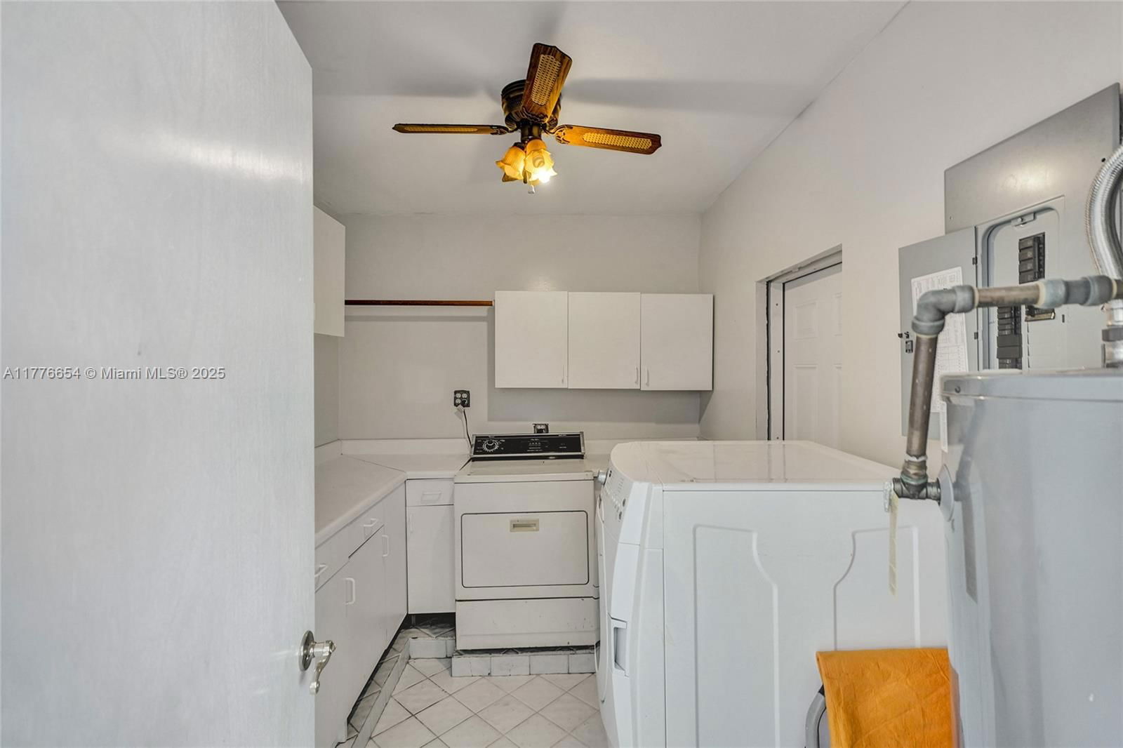 Real estate property located at 16395 279th St, Miami-dade, Universal Estates South, Homestead, FL