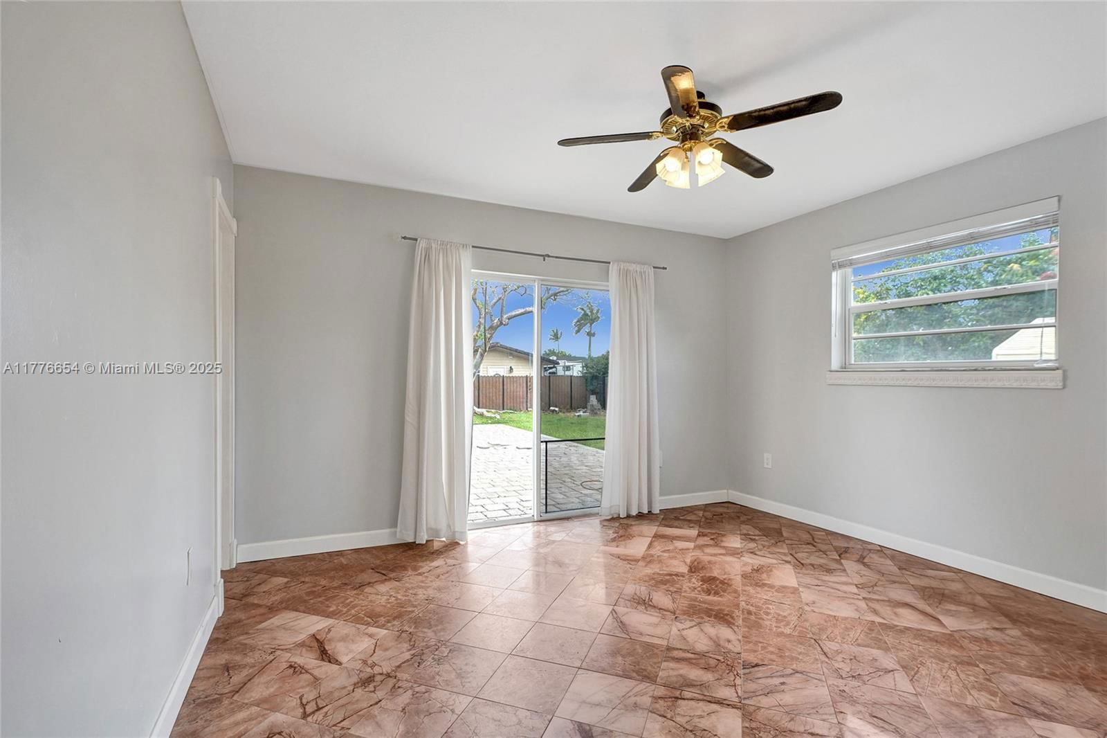 Real estate property located at 16395 279th St, Miami-dade, Universal Estates South, Homestead, FL