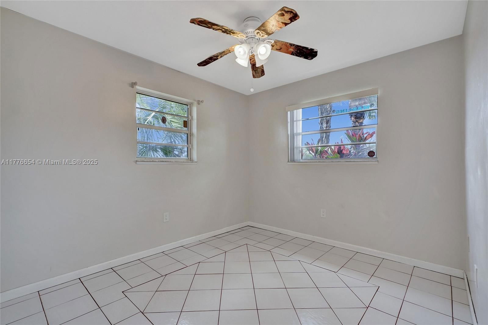 Real estate property located at 16395 279th St, Miami-dade, Universal Estates South, Homestead, FL
