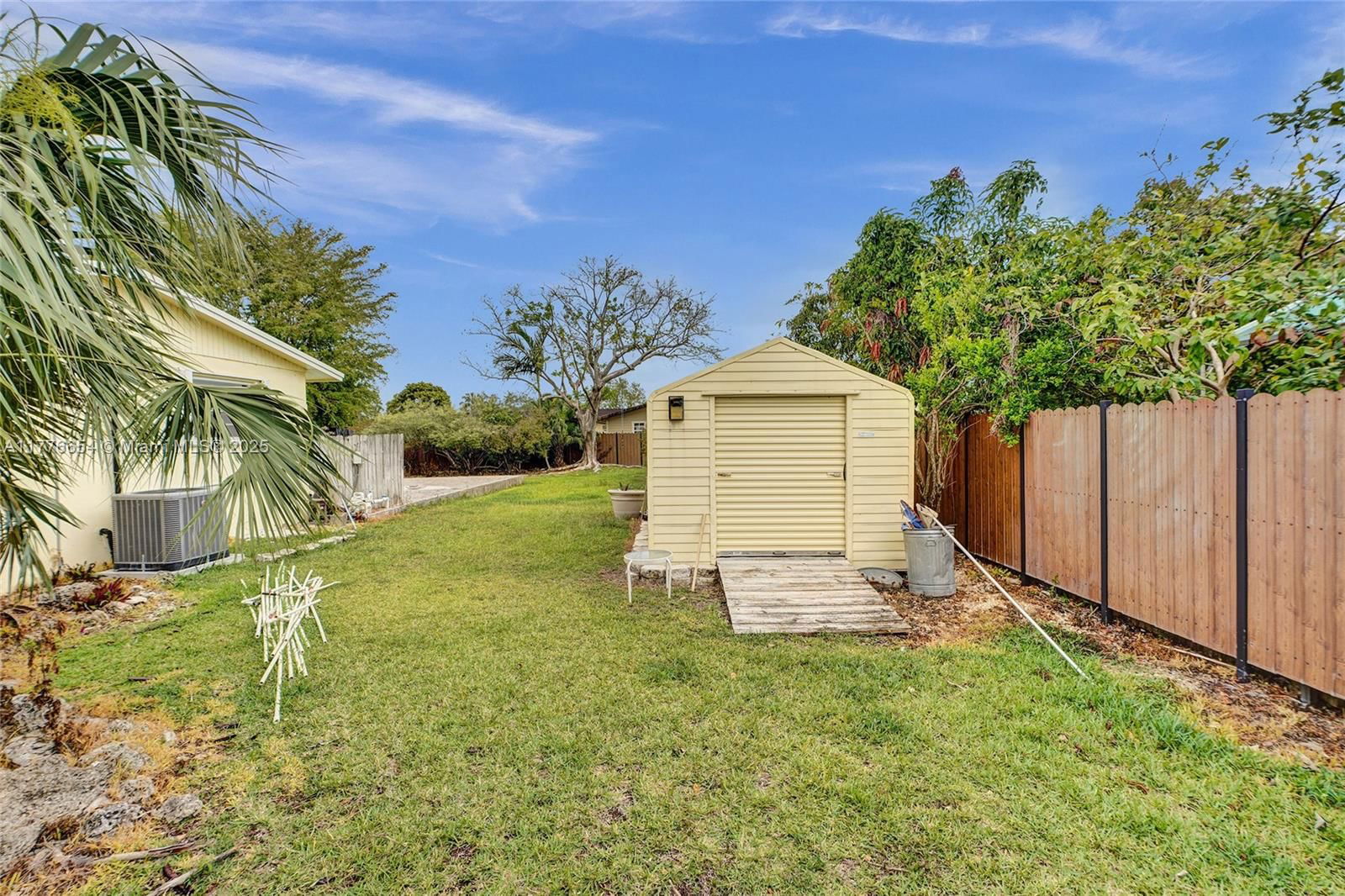 Real estate property located at 16395 279th St, Miami-dade, Universal Estates South, Homestead, FL