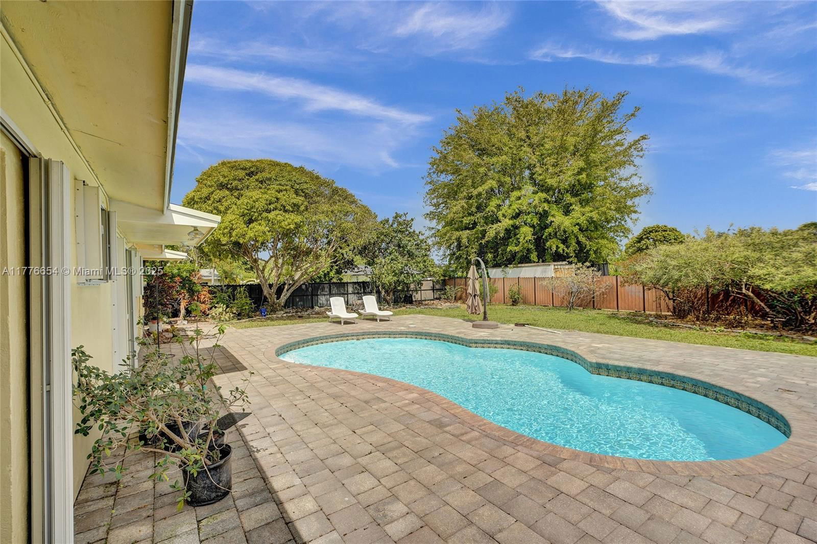 Real estate property located at 16395 279th St, Miami-dade, Universal Estates South, Homestead, FL