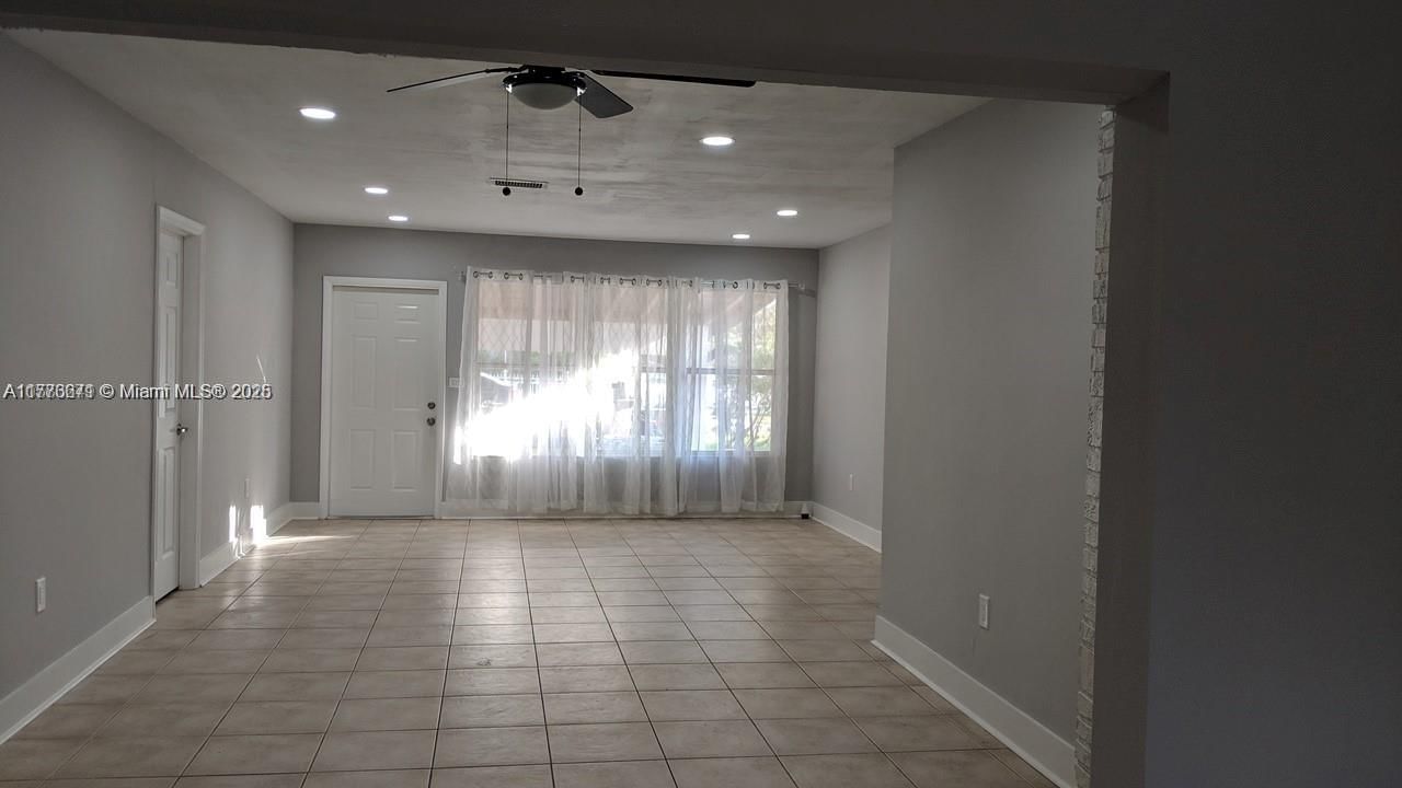 Real estate property located at 6461 Evans St, Broward, Linwood Gardens, Hollywood, FL
