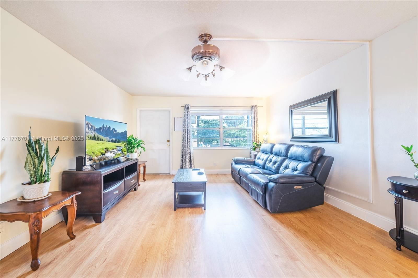 Real estate property located at 4310 12th Ct #206, Broward, Park South Eleven Inc Cond, Lauderhill, FL