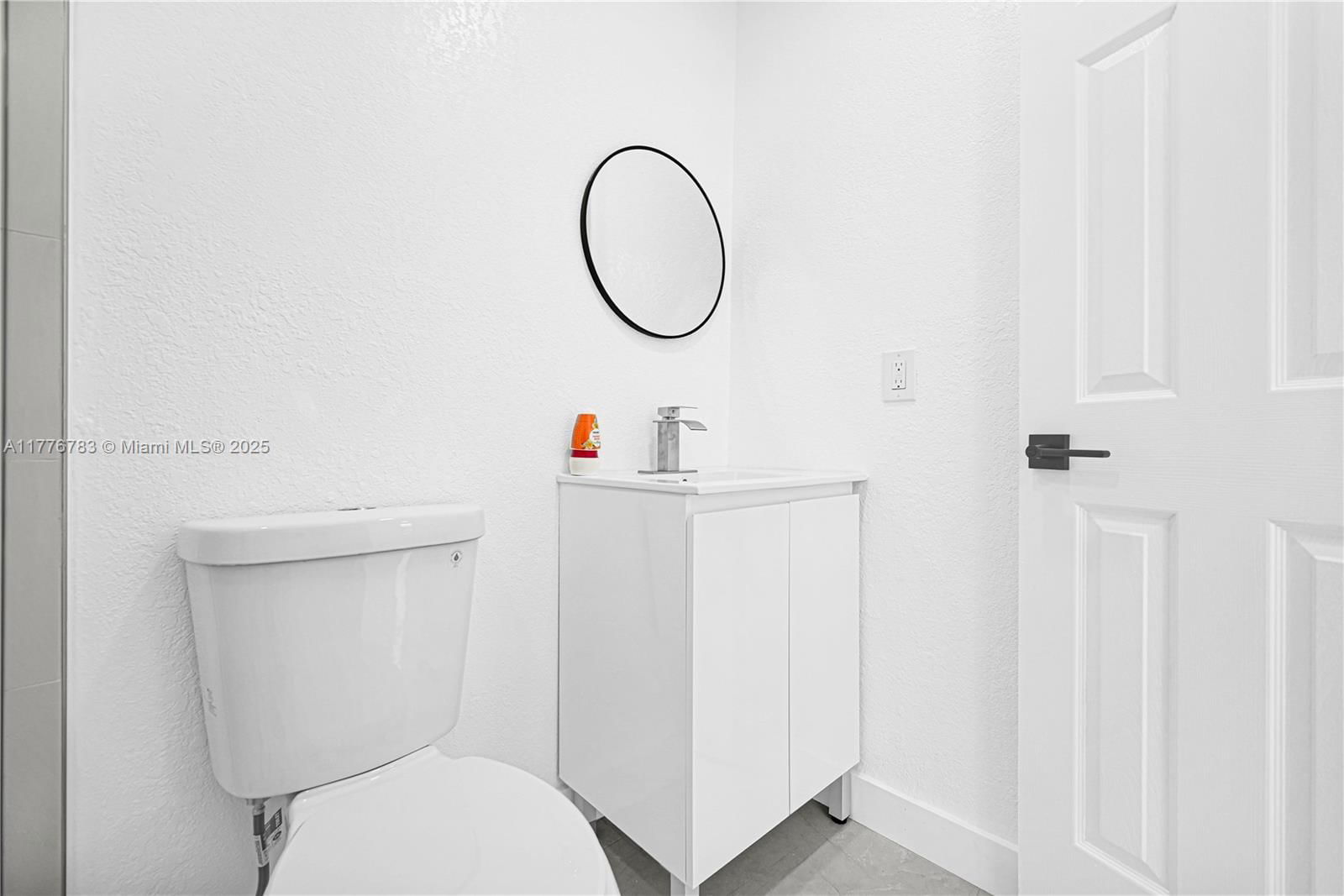 Real estate property located at 1301 Sharar Ave, Miami-dade, Plat No 1 Opa Locka, Opa-Locka, FL