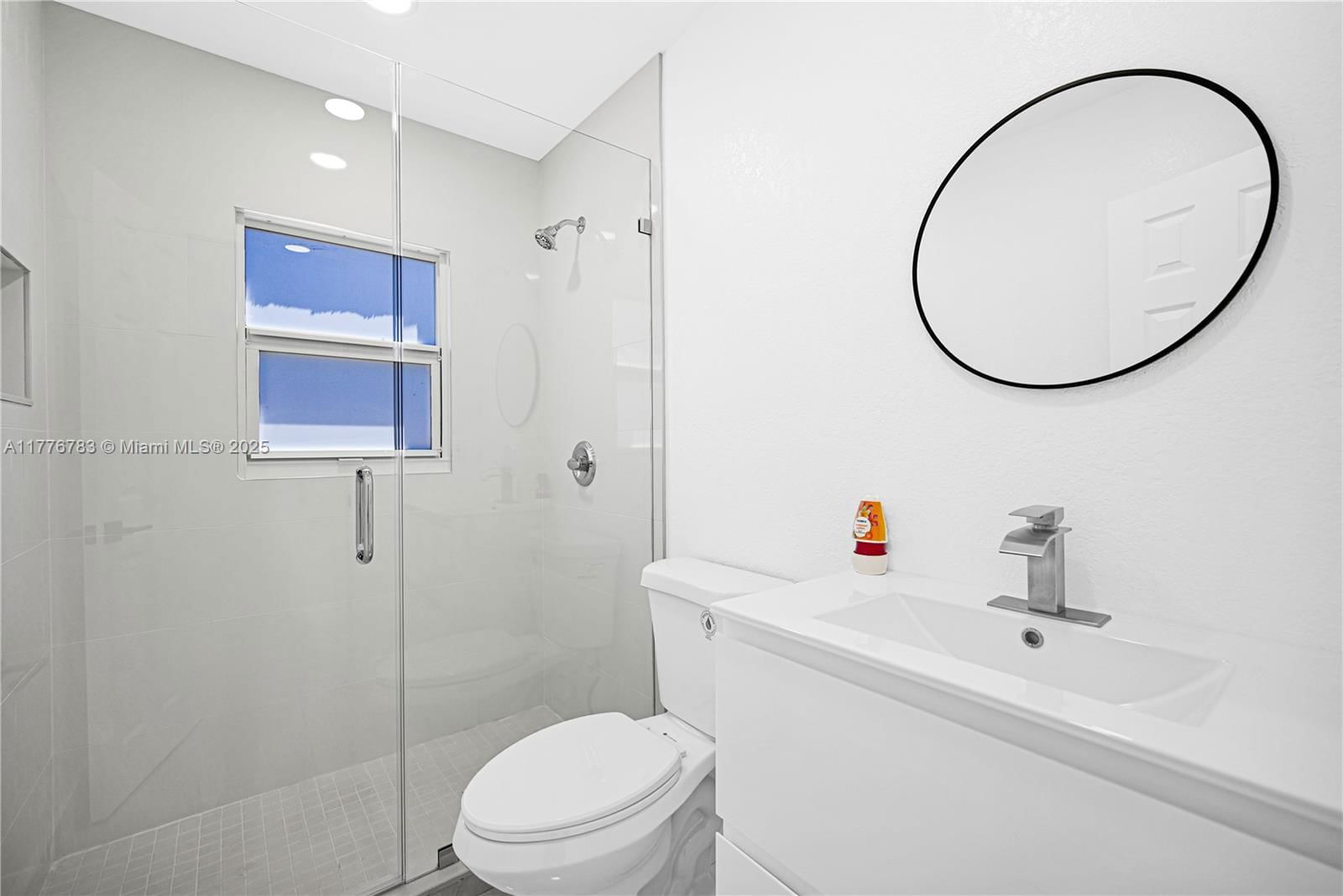 Real estate property located at 1301 Sharar Ave, Miami-dade, Plat No 1 Opa Locka, Opa-Locka, FL