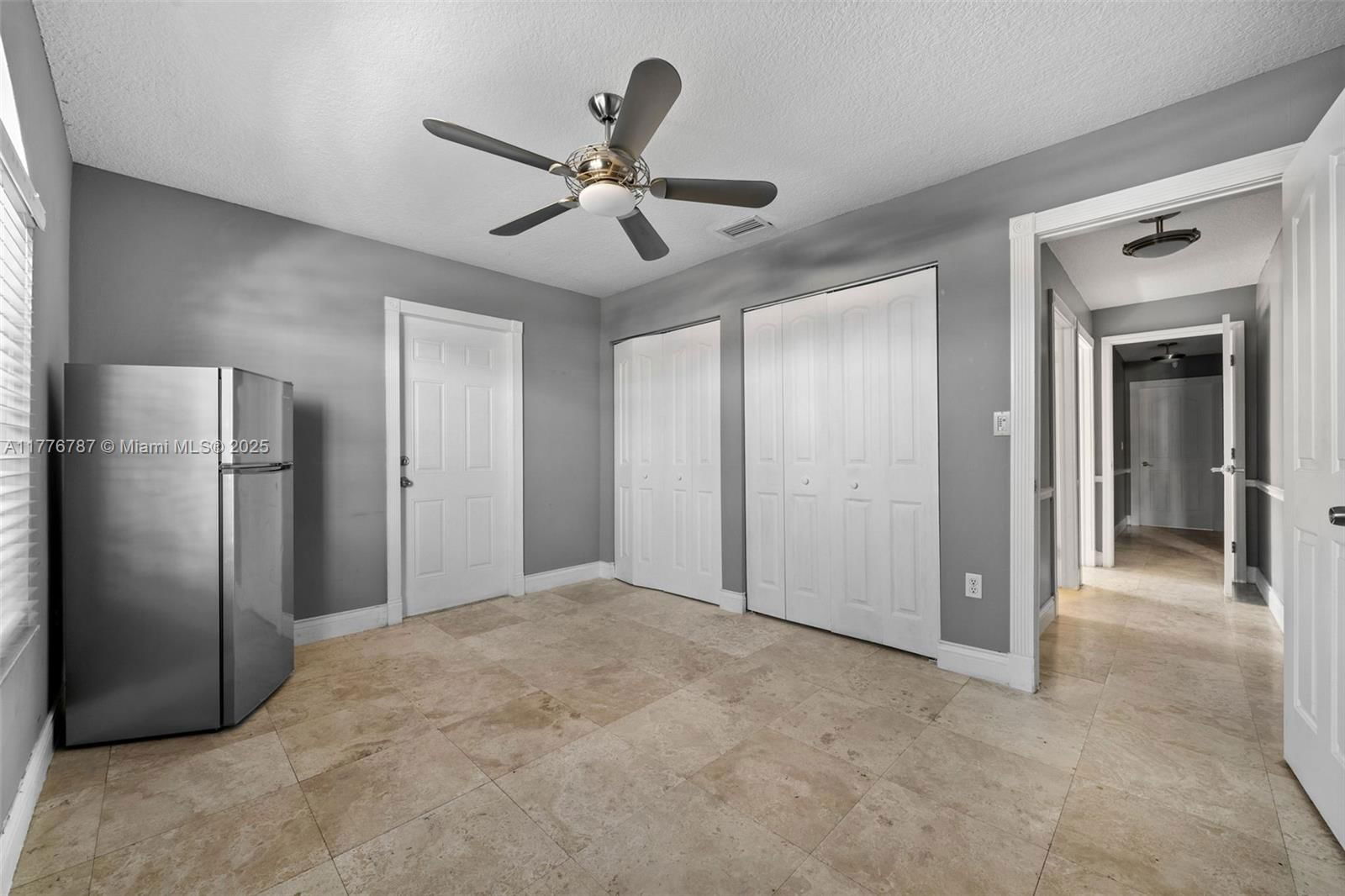 Real estate property located at 15326 168th Ter, Miami-dade, Kessler Grove Sec 1, Miami, FL