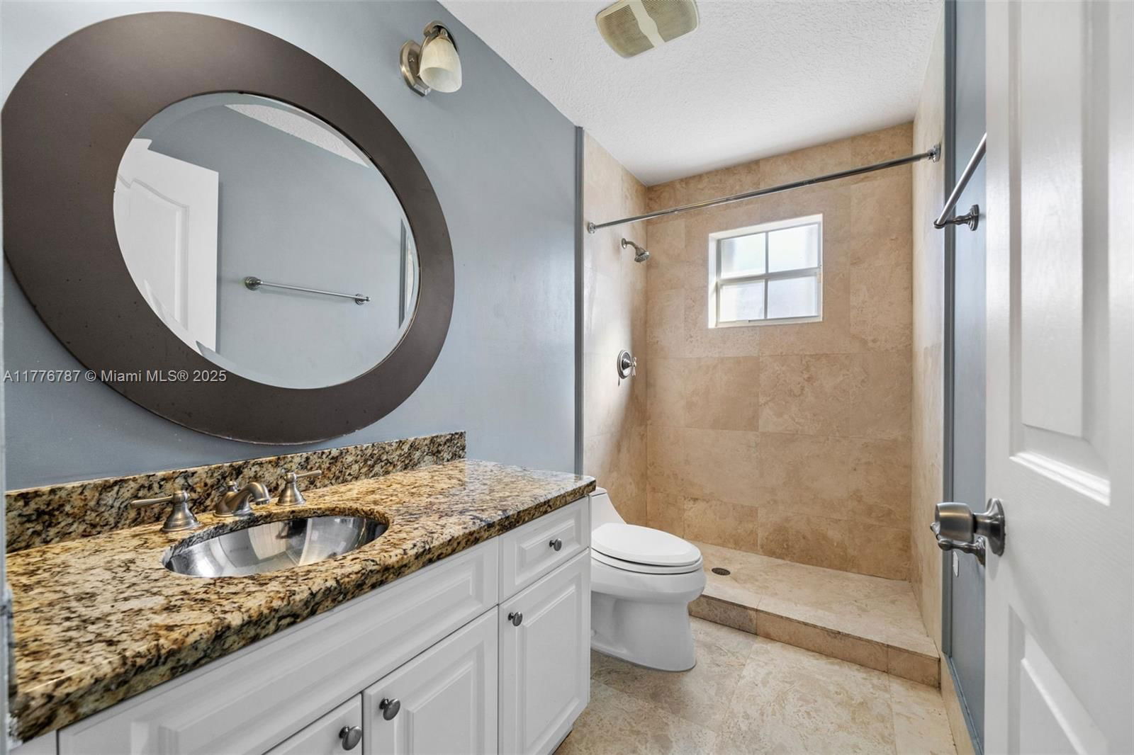 Real estate property located at 15326 168th Ter, Miami-dade, Kessler Grove Sec 1, Miami, FL