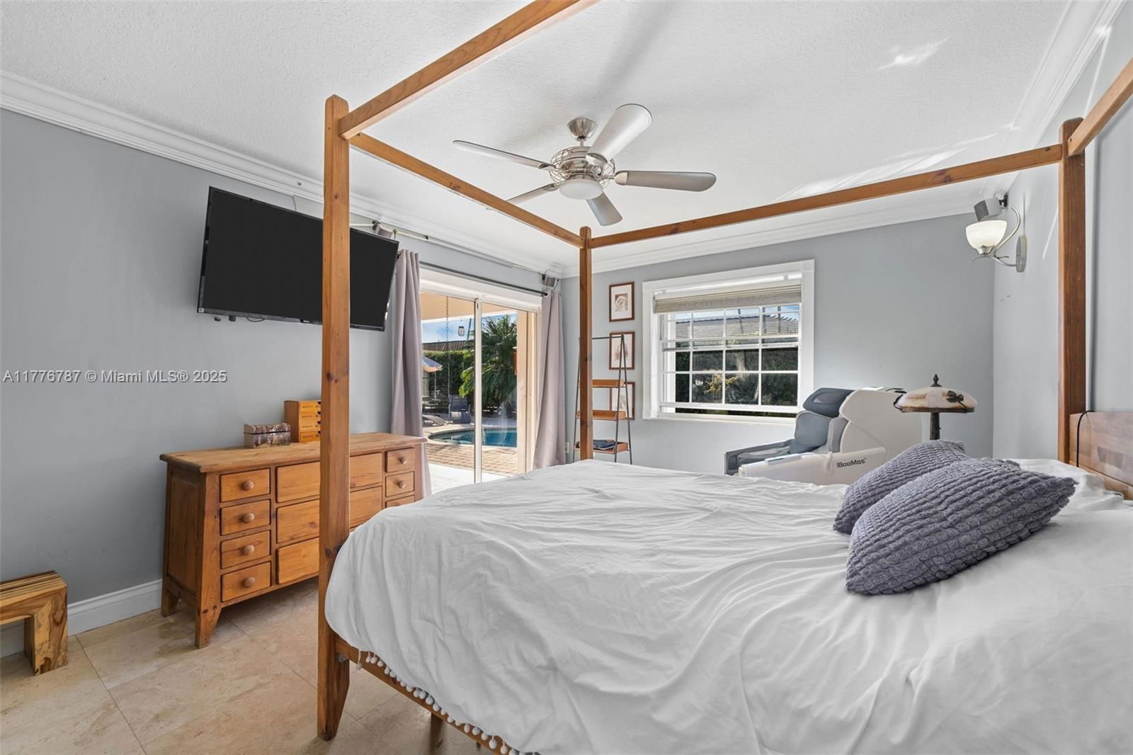 Real estate property located at 15326 168th Ter, Miami-dade, Kessler Grove Sec 1, Miami, FL