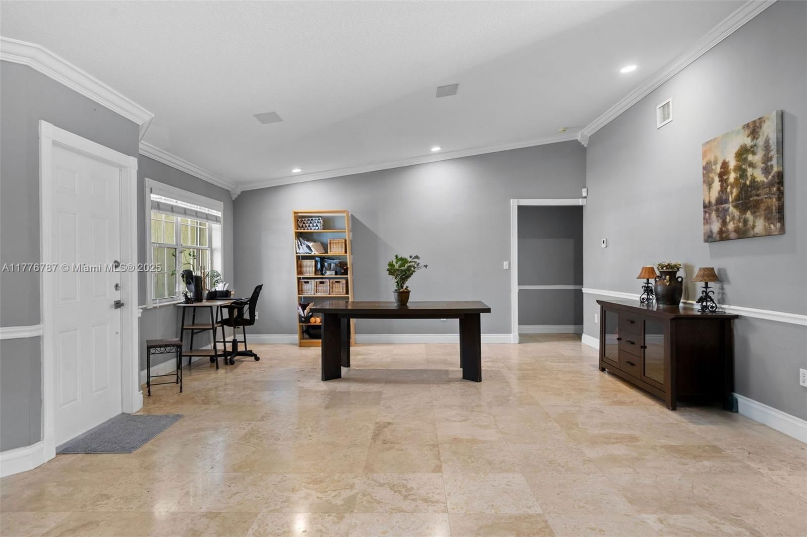 Real estate property located at 15326 168th Ter, Miami-dade, Kessler Grove Sec 1, Miami, FL