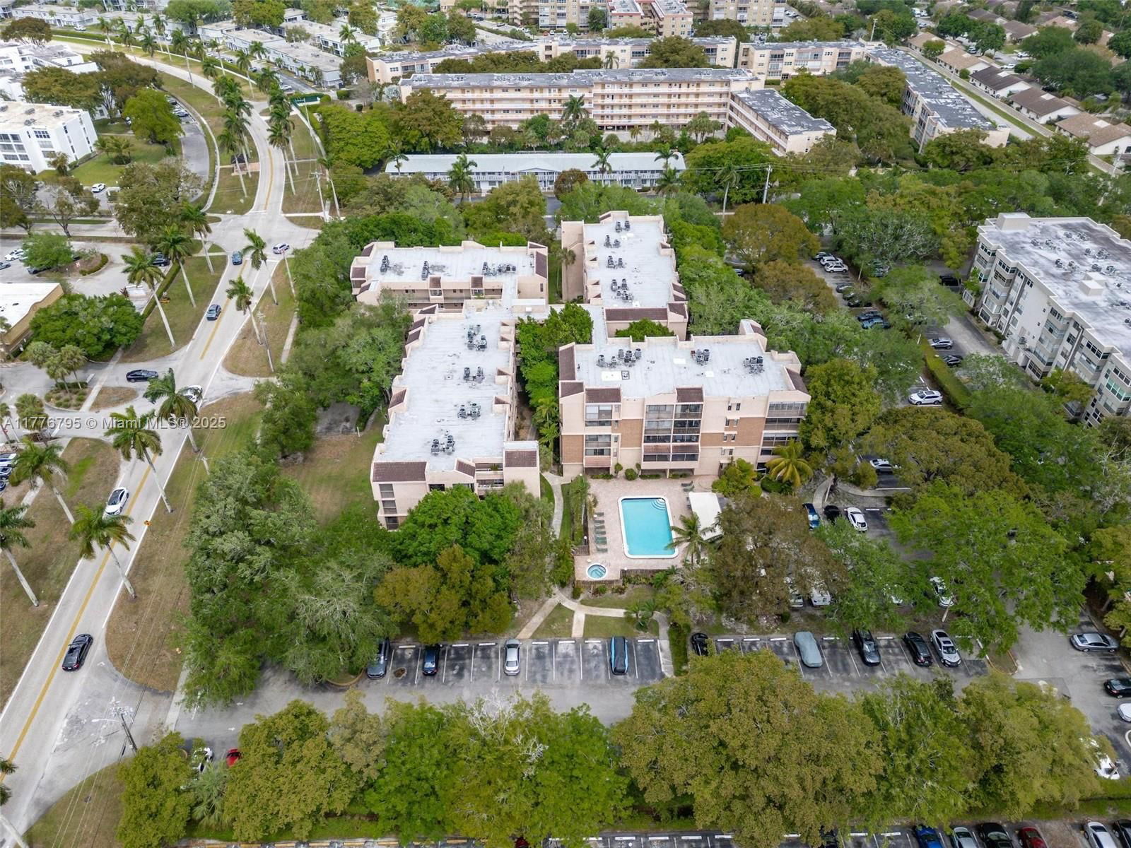 Real estate property located at 6800 Cypress Rd #513, Broward, Royal Palm At Plantation, Plantation, FL