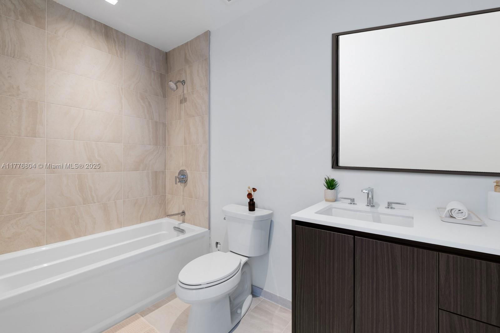 Real estate property located at 340 42nd St #601, Miami-dade, Orchard Sub No 4, Miami Beach, FL