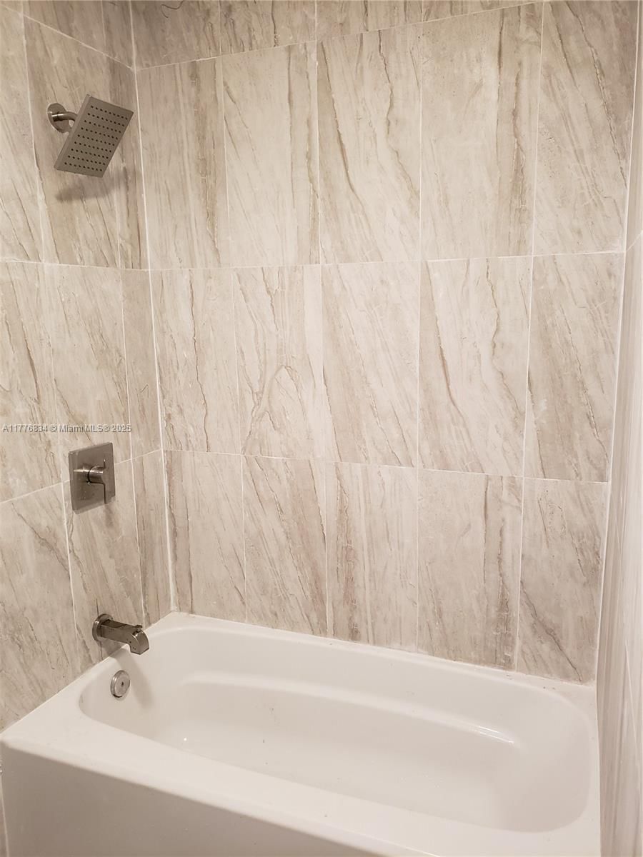 Real estate property located at 829 113th St, Miami-dade, Pinewood Park Extension, Miami, FL