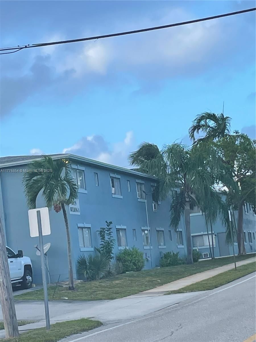 Real estate property located at 1829 A St #25, Palm Beach, Enclave At Crown Park Con, Lake Worth, FL