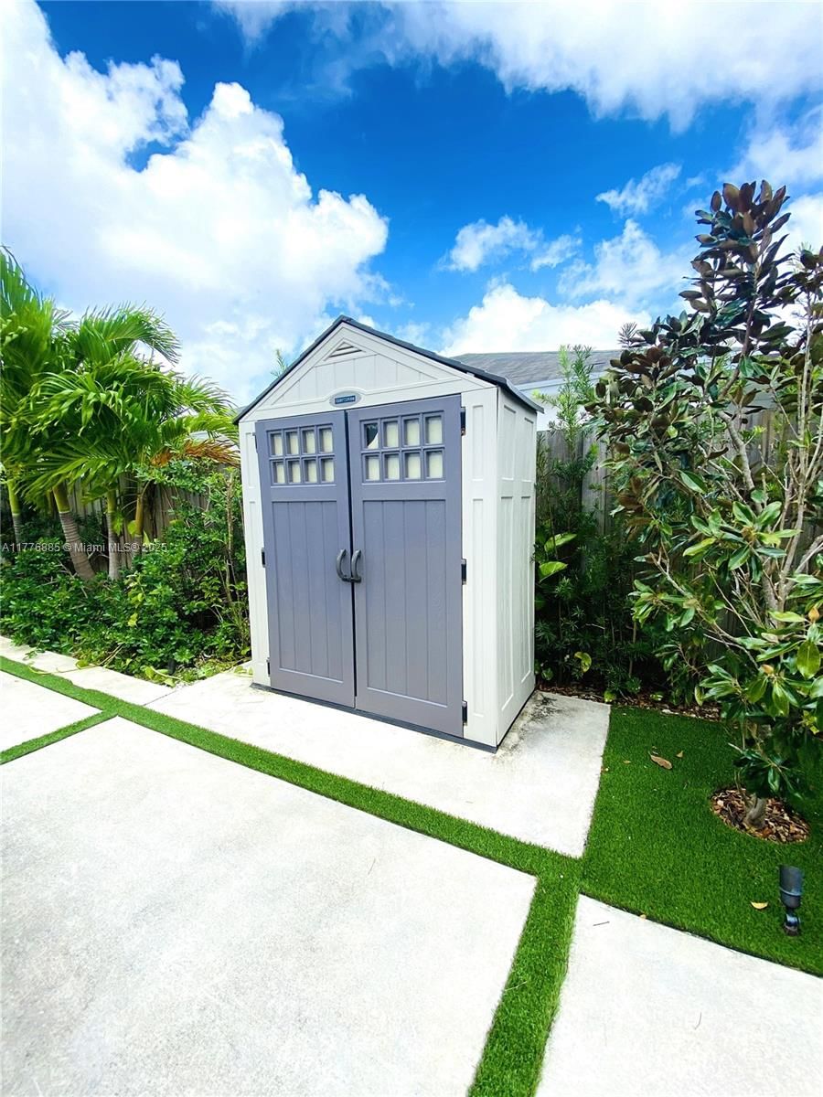 Real estate property located at 30745 158th Path, Miami-dade, Graceland Estates North, Homestead, FL