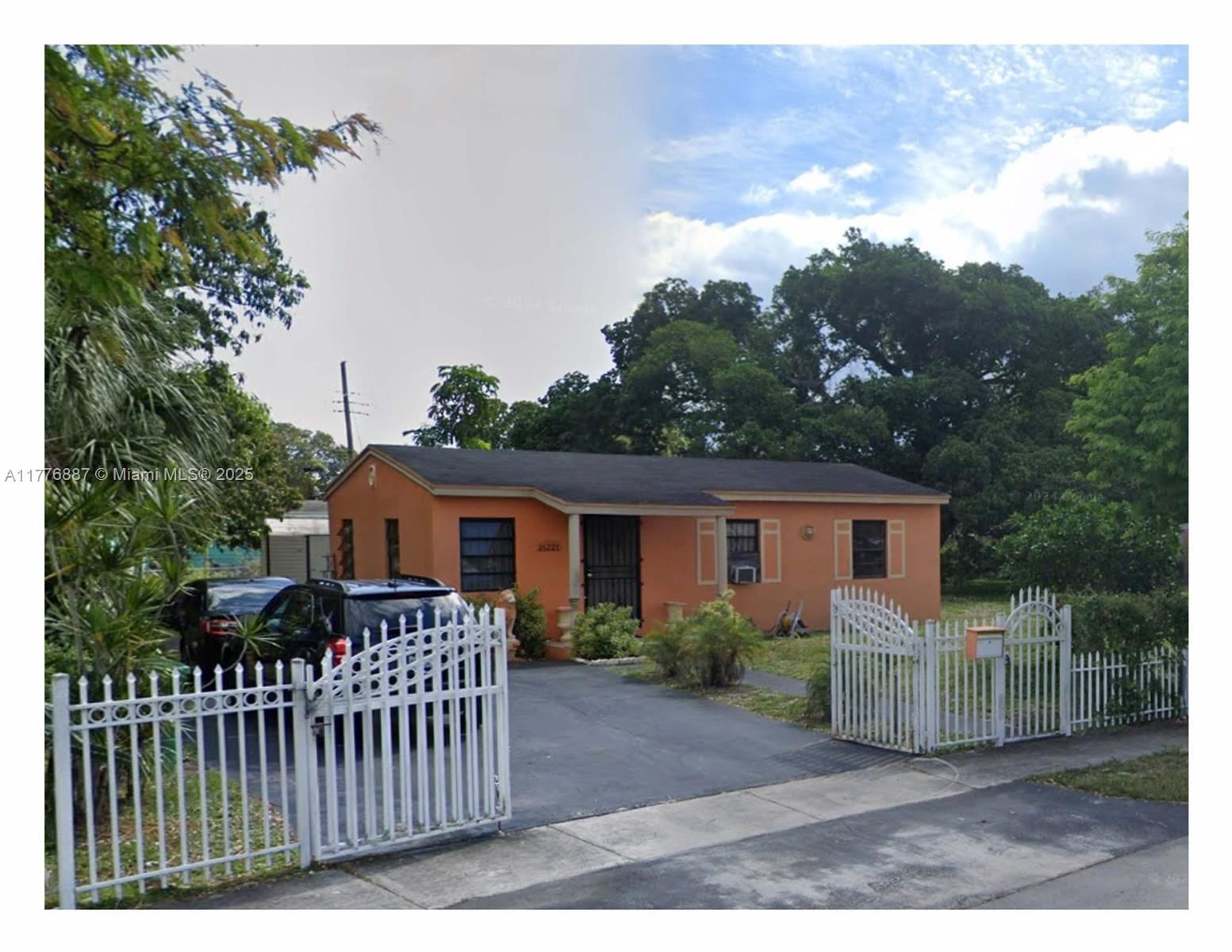 Real estate property located at 16221 18th Ct, Miami-dade, Bunche Park 1 Addn, Miami Gardens, FL