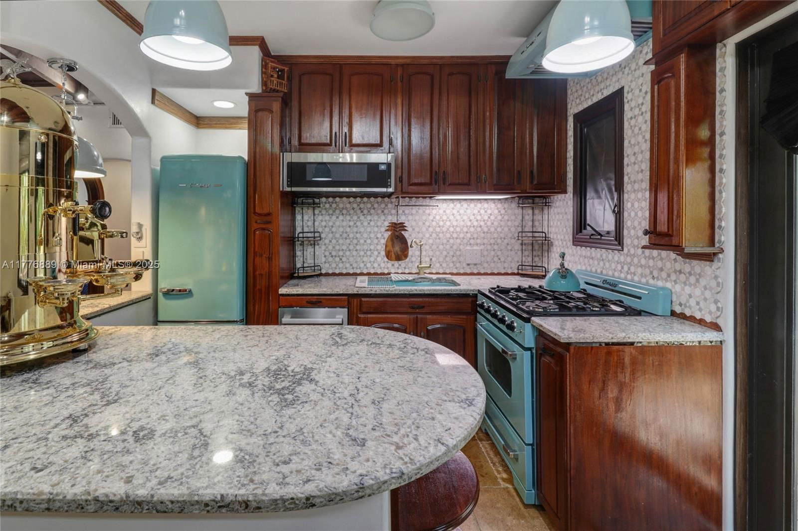 Real estate property located at 550 Quail Ave, Miami-dade, Kent Estates 1st Addn, Miami Springs, FL