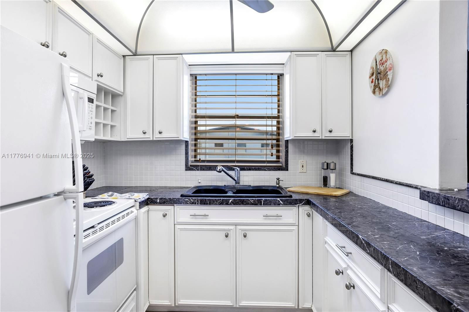 Real estate property located at 148 Canterbury F #148, Palm Beach, Century Village, West Palm Beach, FL