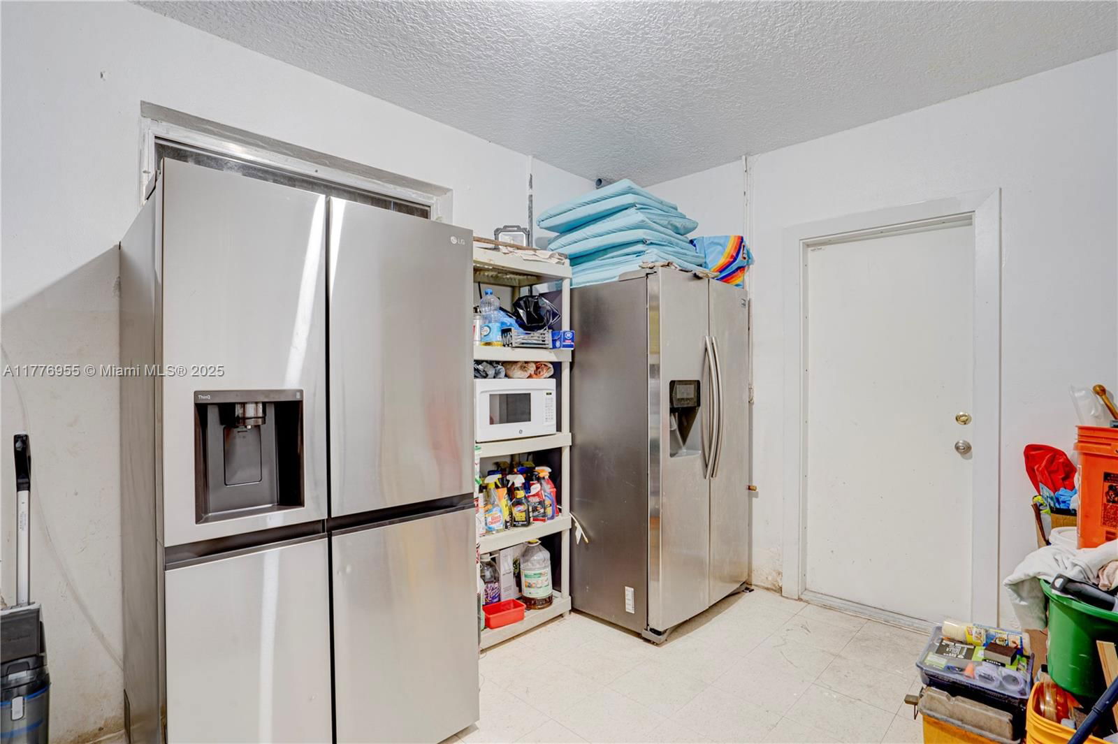 Real estate property located at 10610 203rd Ter, Miami-dade, Benson Manor, Cutler Bay, FL