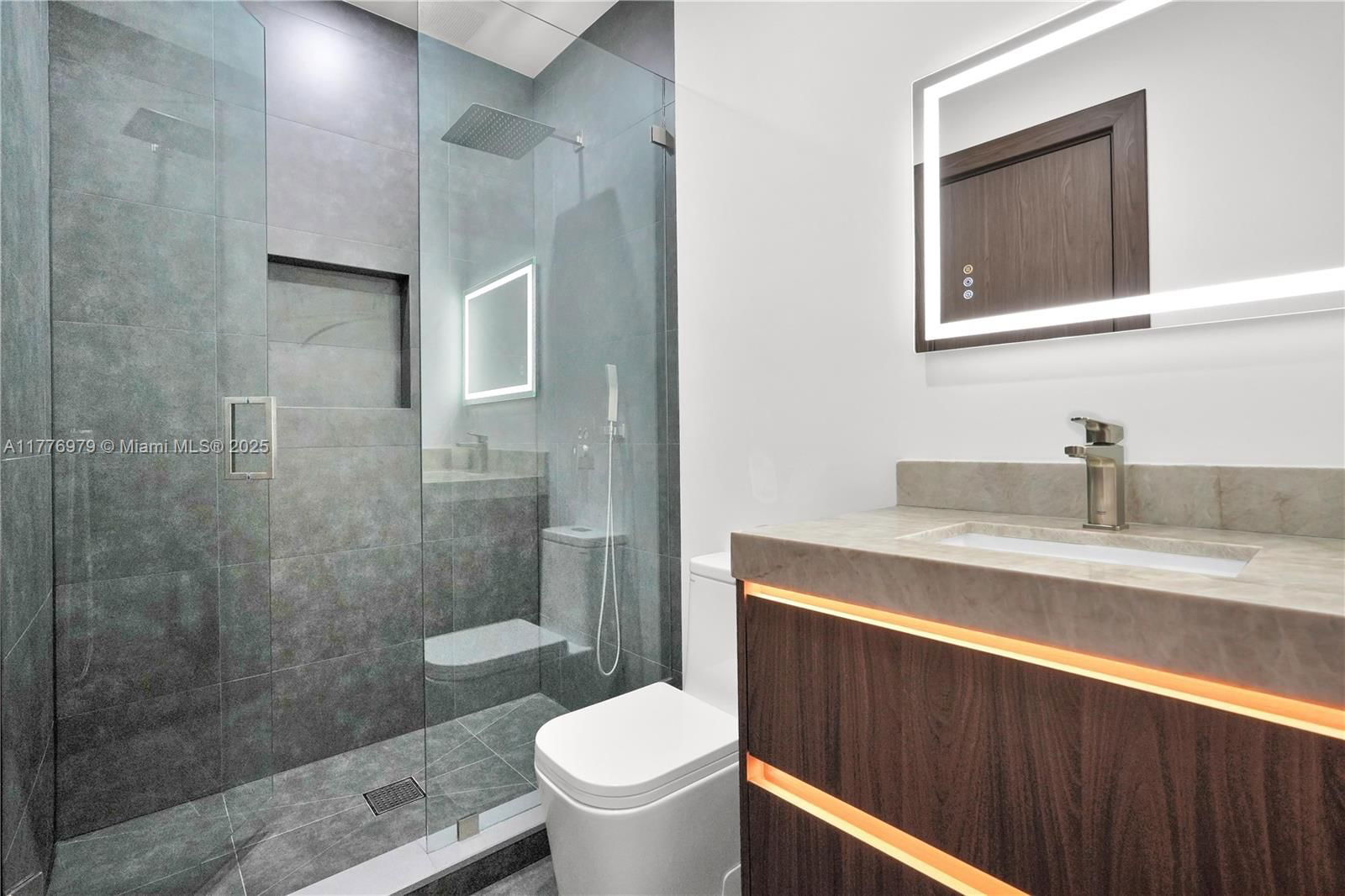 Real estate property located at 260 47th St, Miami-dade, Buena Vista Heights Exten, Miami, FL