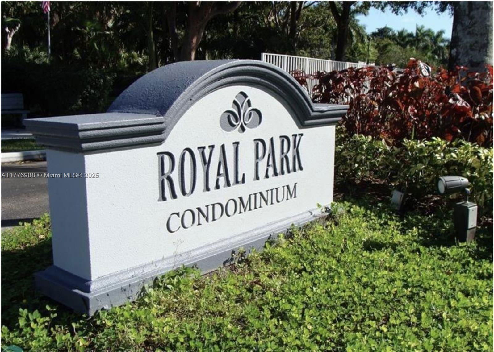 Real estate property located at 103 Royal Park Dr #1G, Broward, Royal Park Condo, Oakland Park, FL