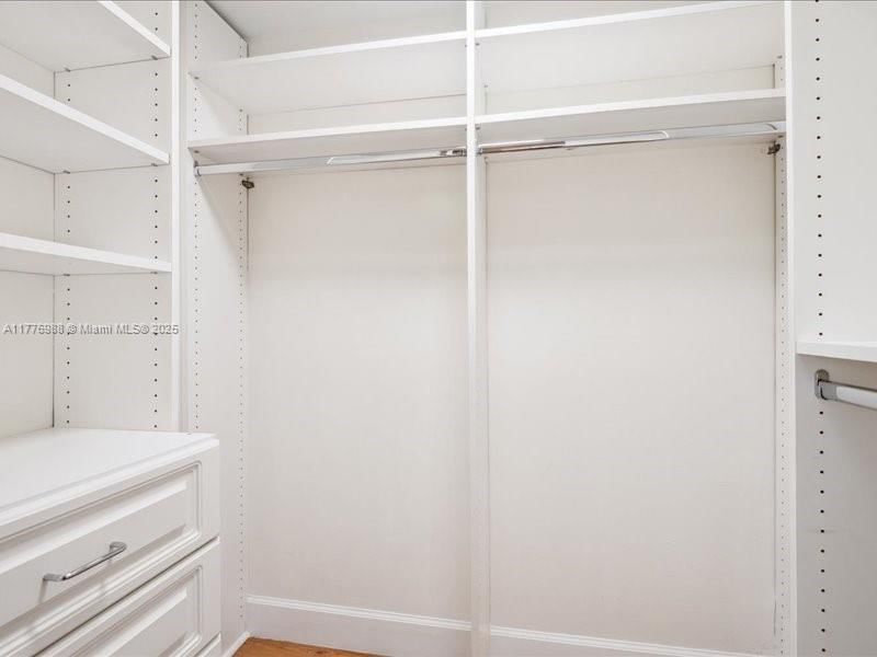 Real estate property located at 103 Royal Park Dr #1G, Broward, Royal Park Condo, Oakland Park, FL