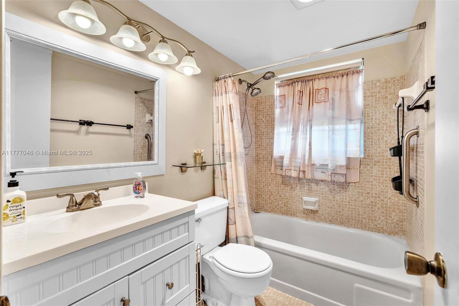 Real estate property located at 3021 Swansea B #3021, Broward, Swansea Condo, Deerfield Beach, FL
