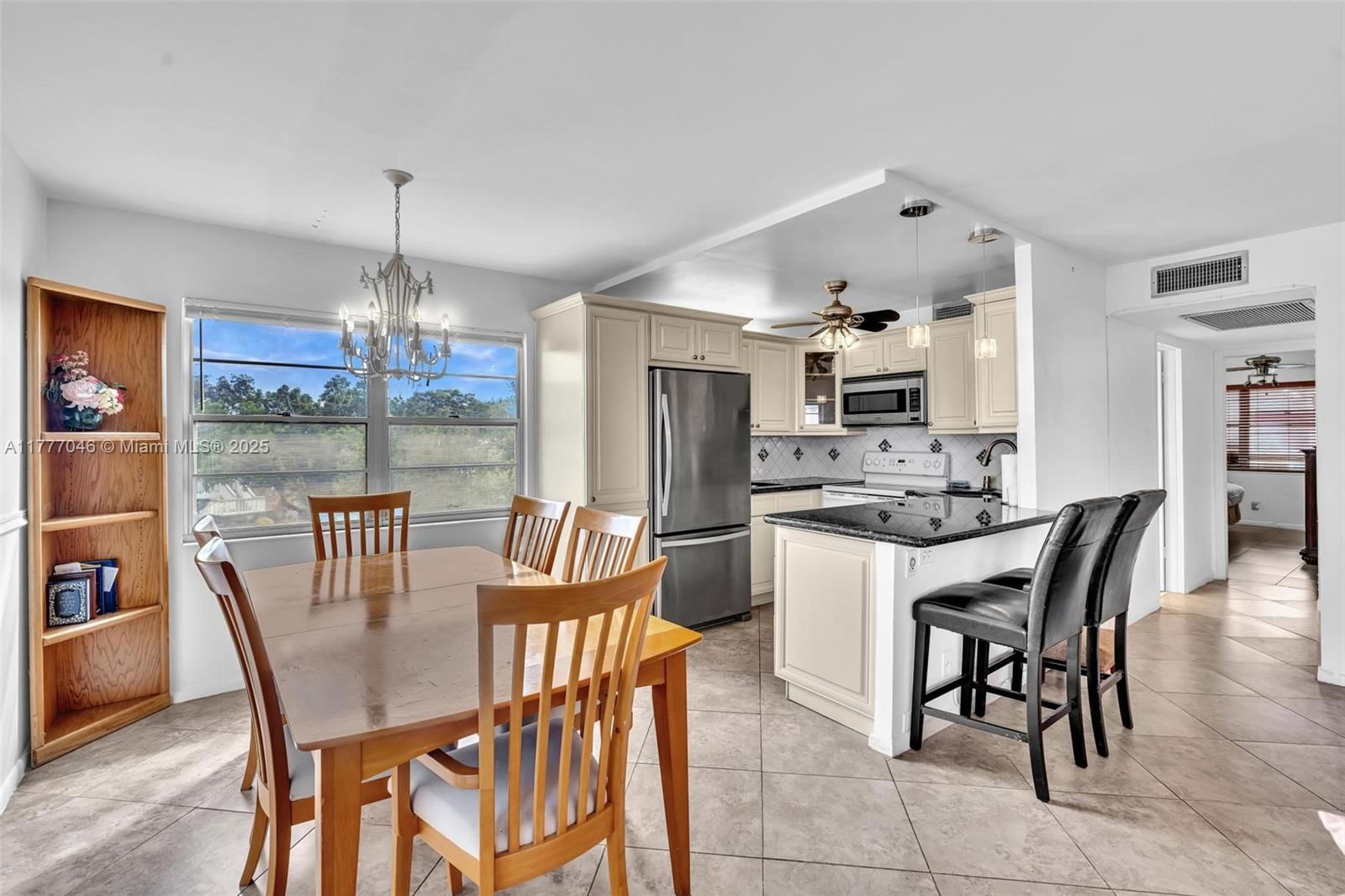 Real estate property located at 3021 Swansea B #3021, Broward, Swansea Condo, Deerfield Beach, FL