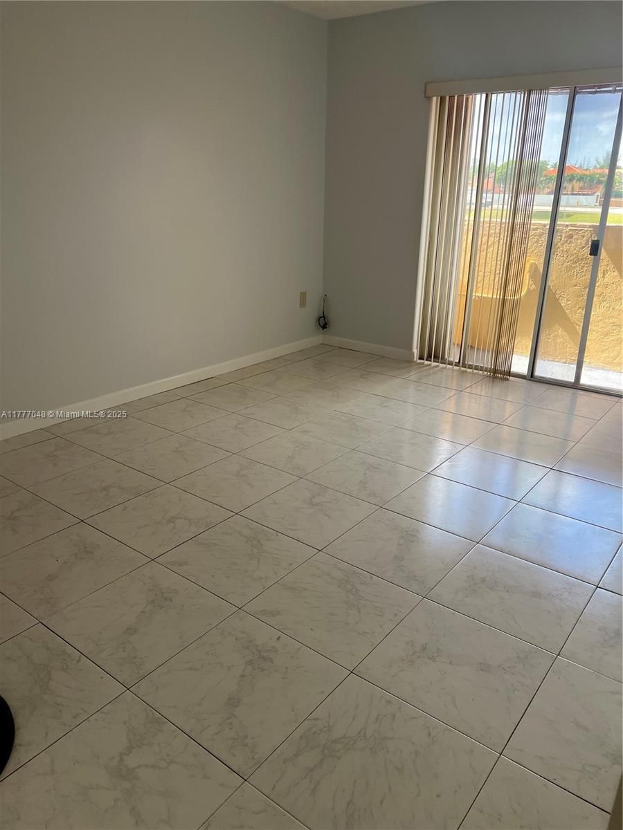Real estate property located at 8530 3rd Ln #402, Miami-dade, Gables Ii Townhomes Condo, Miami, FL