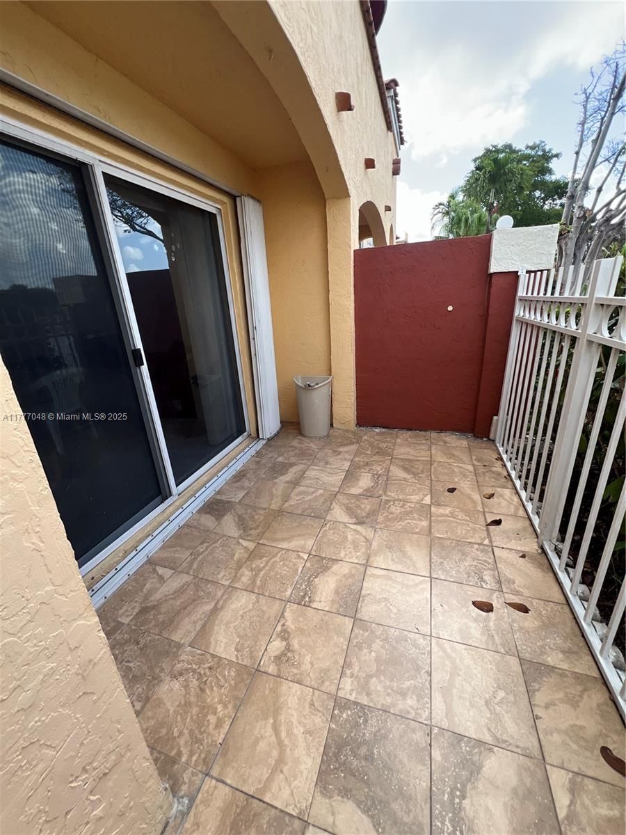Real estate property located at 8530 3rd Ln #402, Miami-dade, Gables Ii Townhomes Condo, Miami, FL