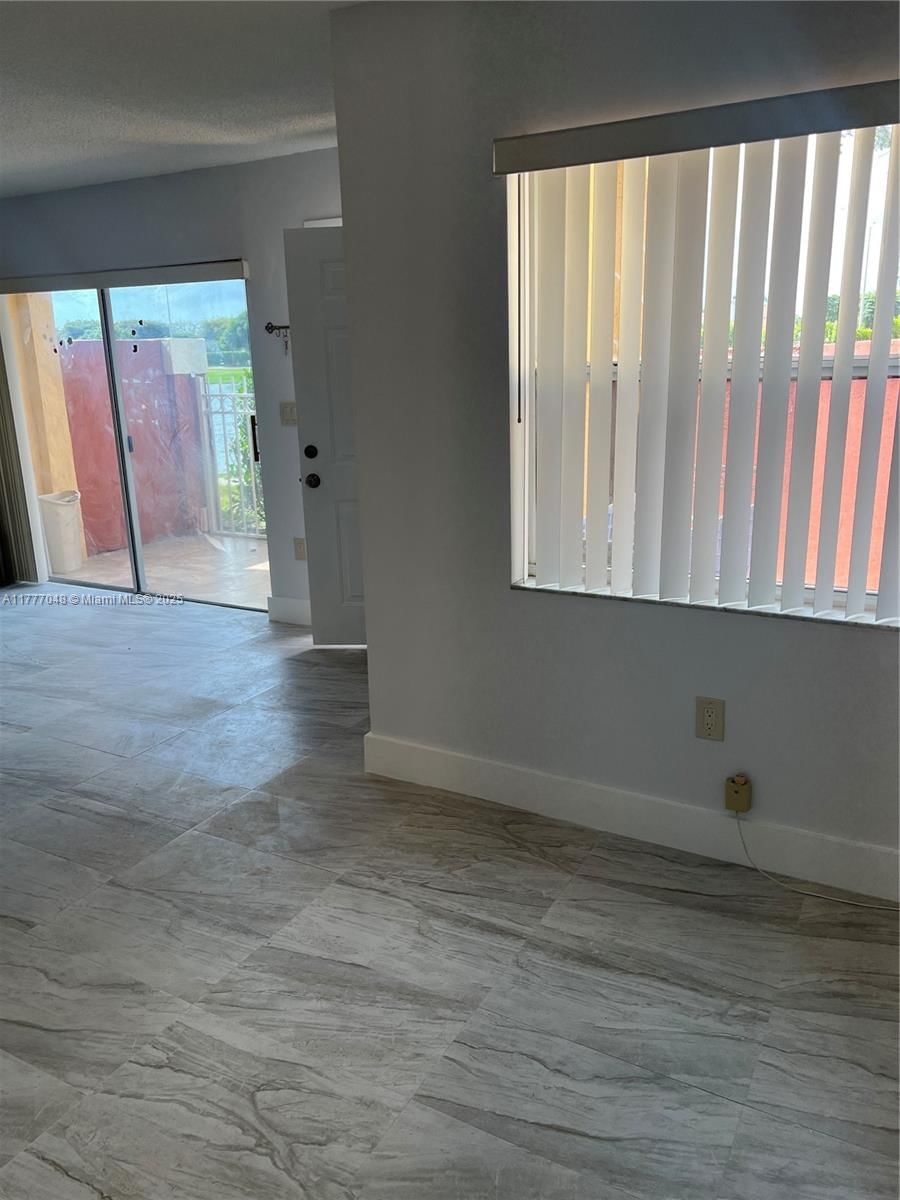 Real estate property located at 8530 3rd Ln #402, Miami-dade, Gables Ii Townhomes Condo, Miami, FL
