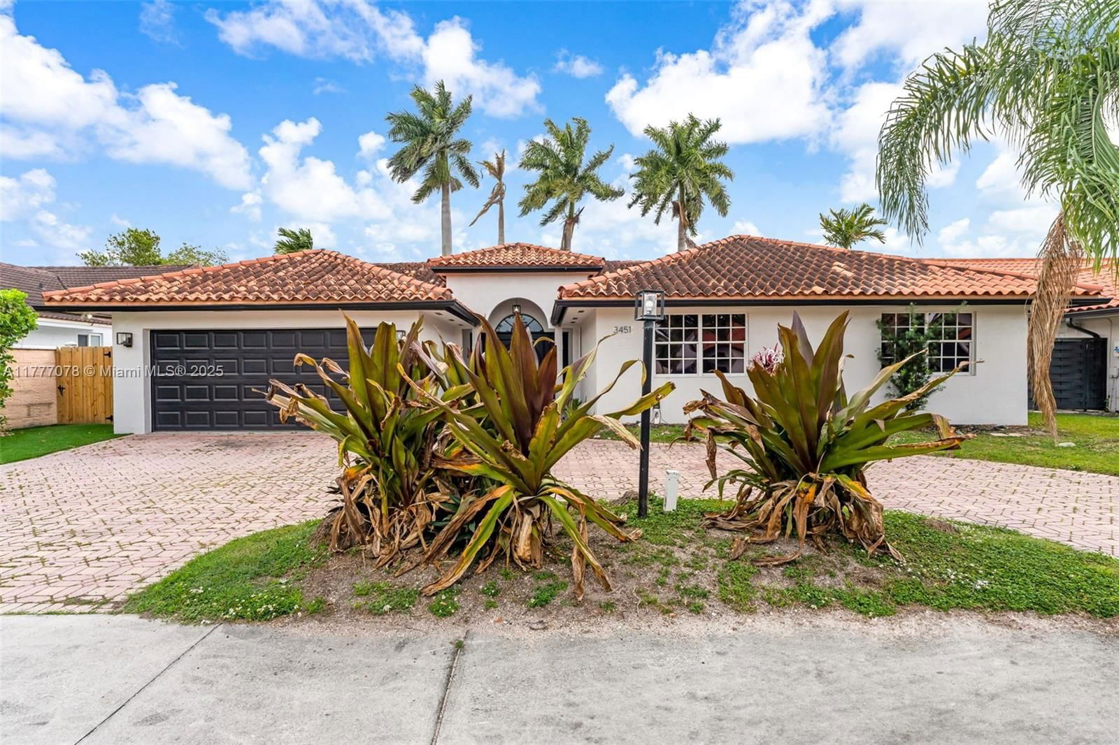 Real estate property located at 3451 143rd Ct, Miami-dade, P.i. Estates, Miami, FL