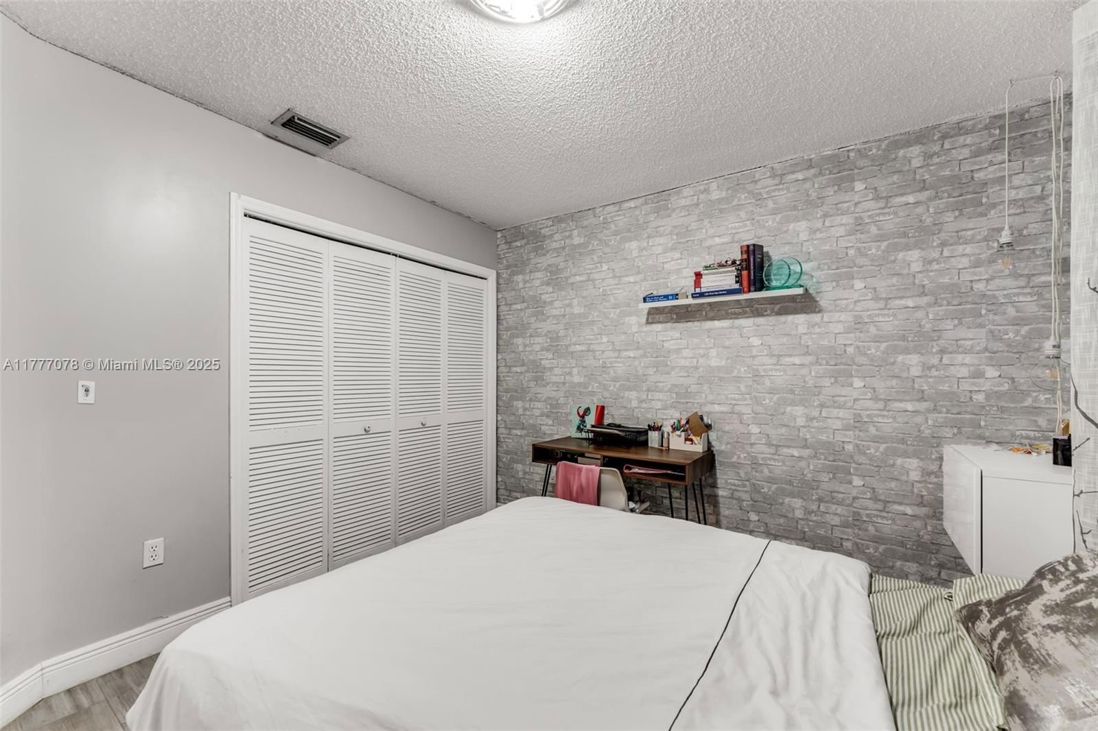 Real estate property located at 3451 143rd Ct, Miami-dade, P.i. Estates, Miami, FL