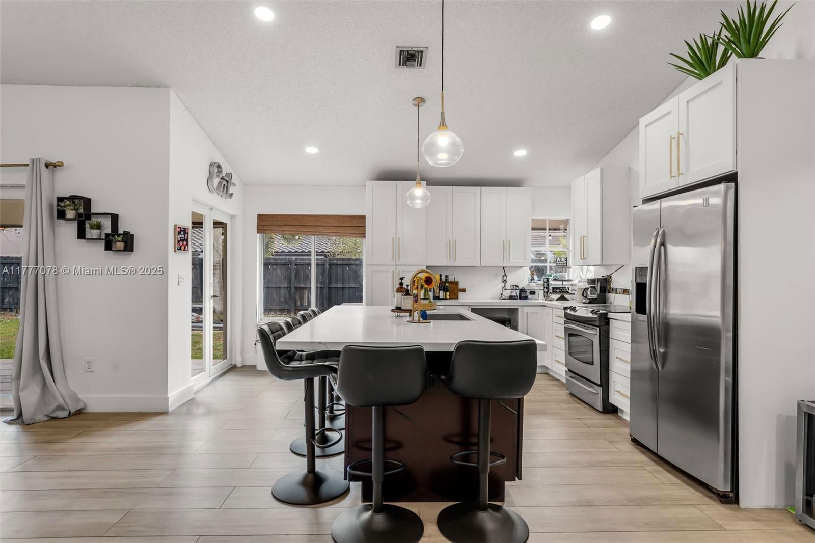 Real estate property located at 3451 143rd Ct, Miami-dade, P.i. Estates, Miami, FL