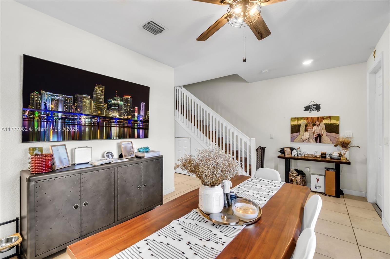 Real estate property located at 10494 33rd Way #10494, Miami-dade, Aquabella Section Two, Hialeah, FL