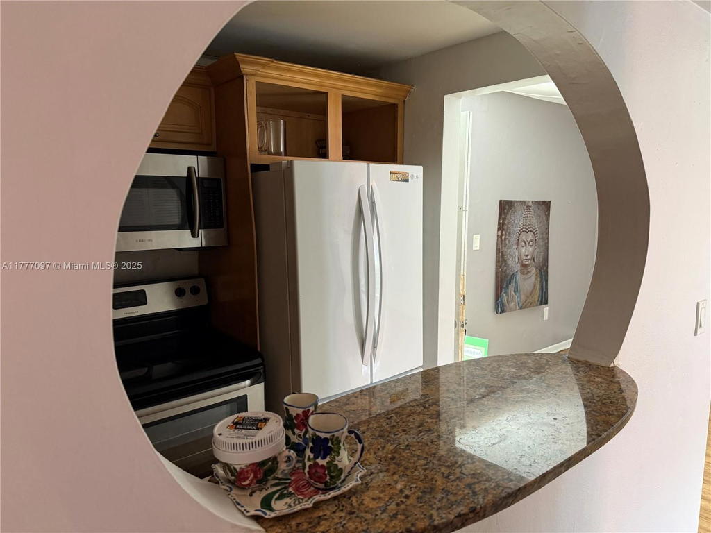 Real estate property located at 495 72nd Ave #305, Miami-dade, Miami Paradise Condo, Miami, FL