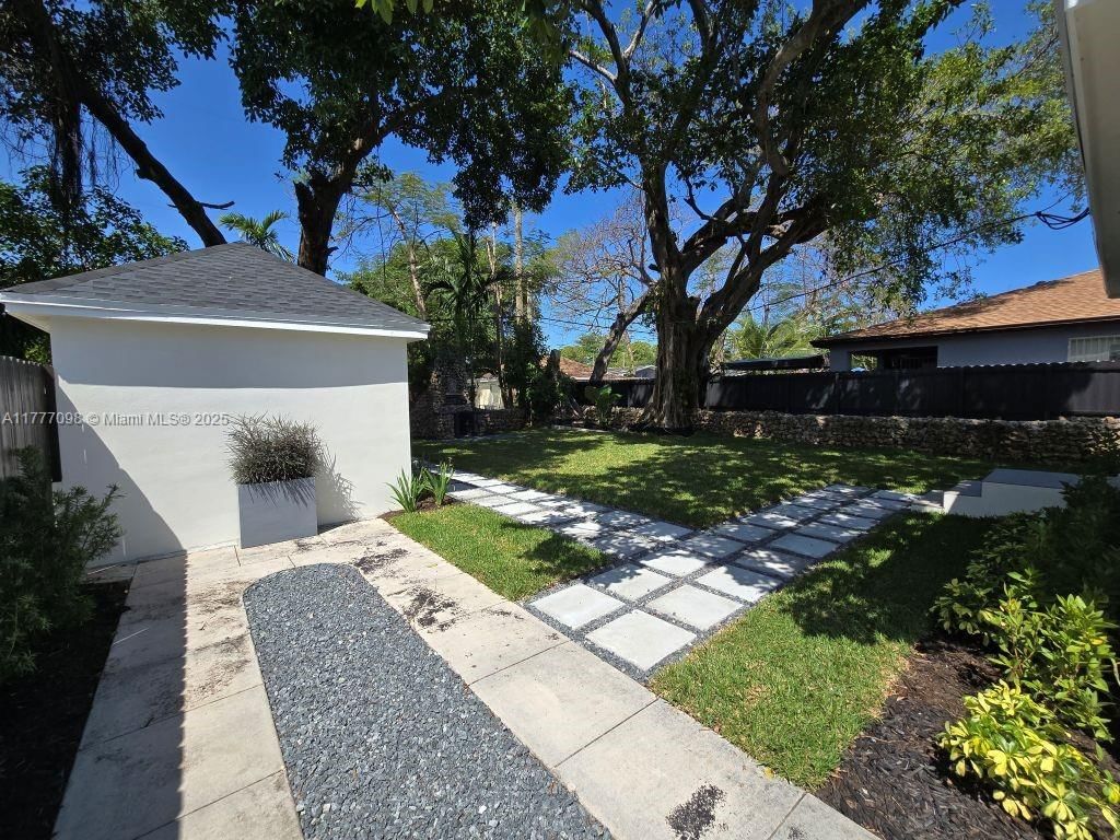 Real estate property located at 1923 48th St, Miami-dade, 17 Ave Manor, Miami, FL