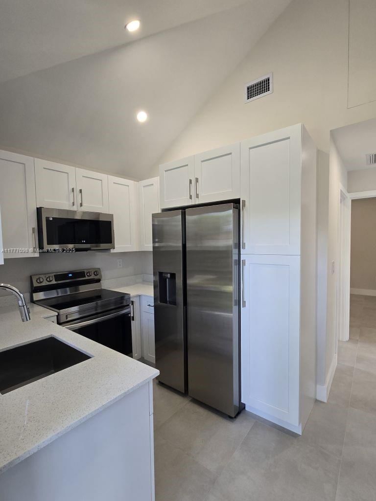 Real estate property located at 1923 48th St, Miami-dade, 17 Ave Manor, Miami, FL