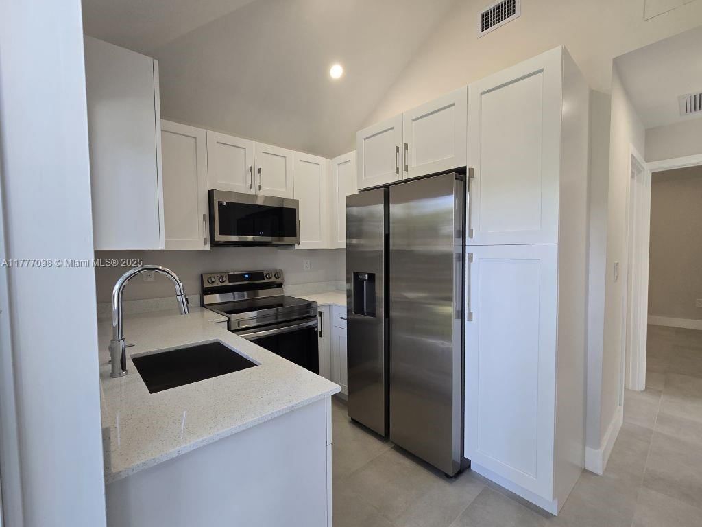 Real estate property located at 1923 48th St, Miami-dade, 17 Ave Manor, Miami, FL