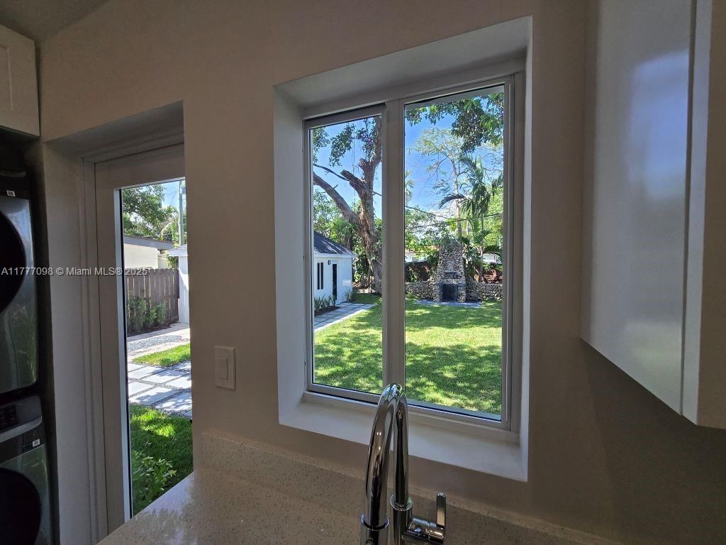Real estate property located at 1923 48th St, Miami-dade, 17 Ave Manor, Miami, FL