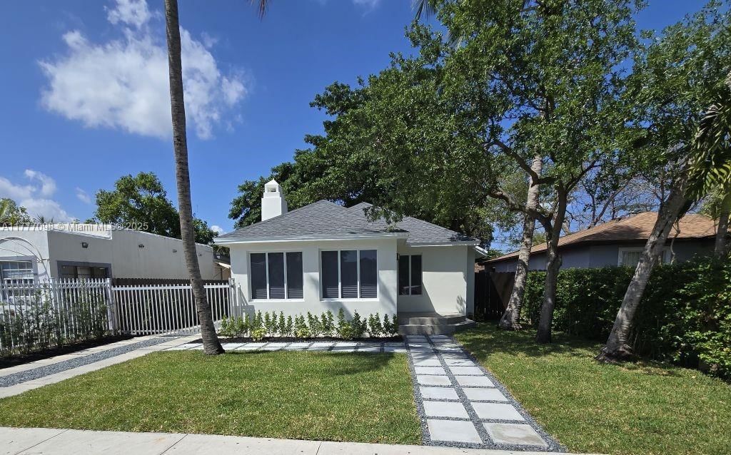 Real estate property located at 1923 48th St, Miami-dade, 17 Ave Manor, Miami, FL
